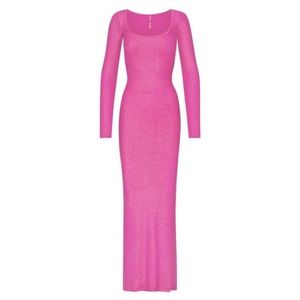 FOR SALE! Skims Long Sleeve Dress! Size LARGE